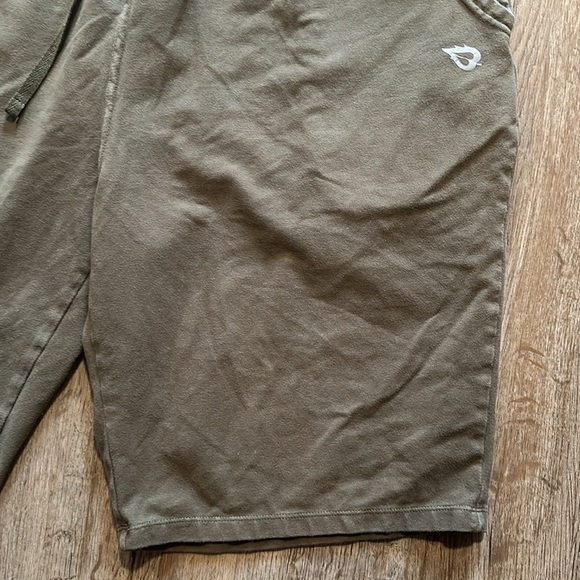 BALEAP SHORTS SIZE(XXL) - Picture 2 of 7